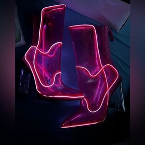 Neon cowboys light up boots
